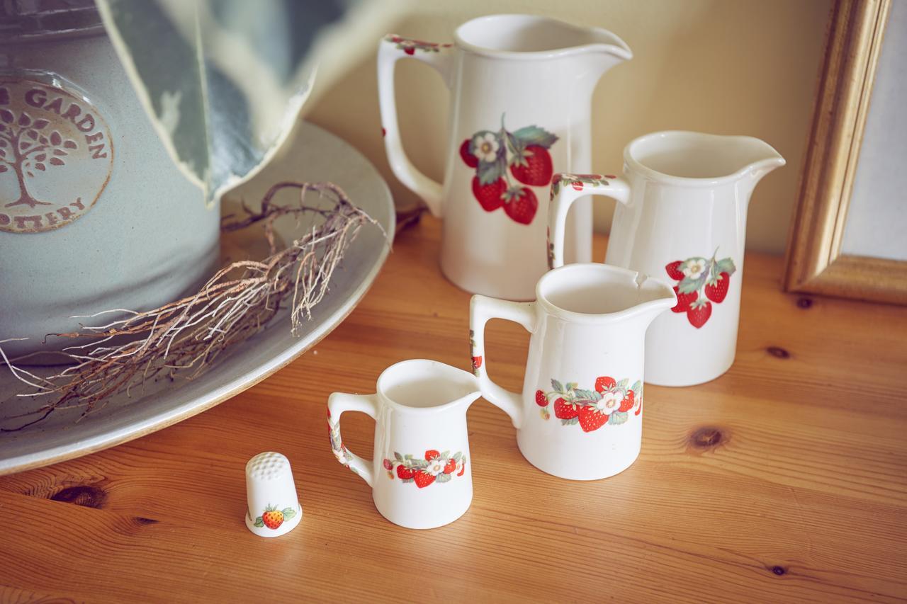 Strawberry Cottage B&B Hedge End Ngoại thất bức ảnh
