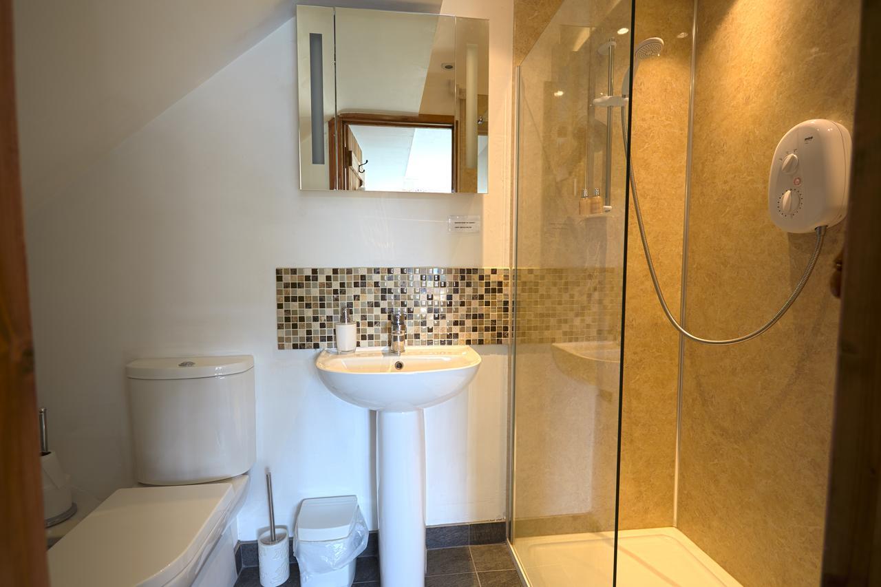 Strawberry Cottage B&B Hedge End Ngoại thất bức ảnh